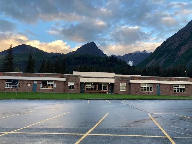 Alaska districts close 12 schools this year, amid severe budget cuts